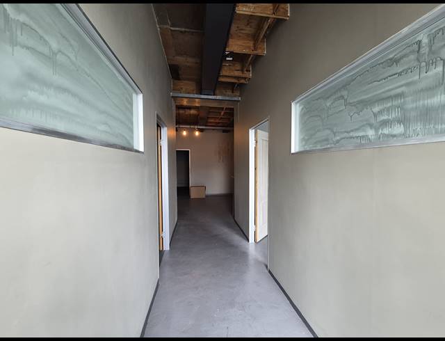 79M² OFFICE TO LET IN CRAIGHALL